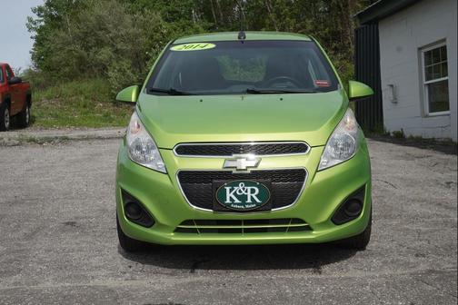 Lime 2014 Chevrolet Spark LS