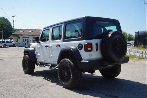 Bright White Clearcoat 2020 Jeep Wrangler Unlimited Sport