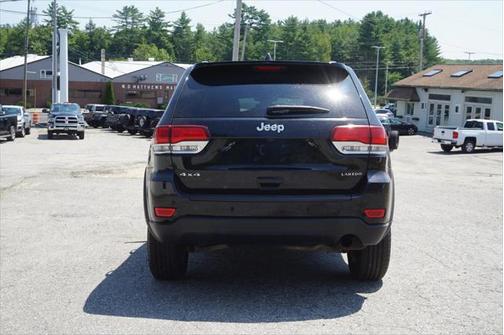 2020 Jeep Grand Cherokee Laredo