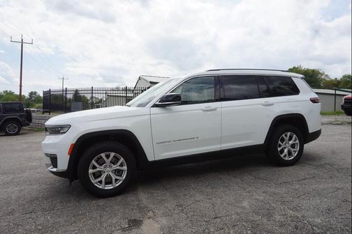 Bright White Clearcoat 2023 Jeep Grand Cherokee L Limited