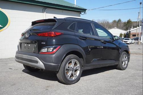 2023 Hyundai KONA SEL