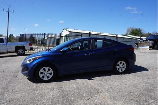 Lakeside Blue 2016 Hyundai ELANTRA SE