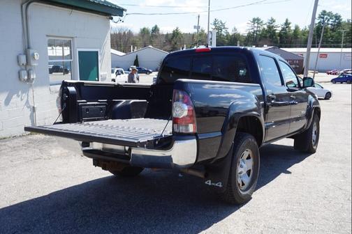 Black 2014 Toyota Tacoma Base