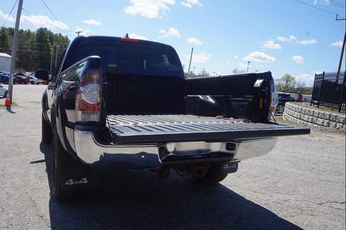 Black 2014 Toyota Tacoma Base