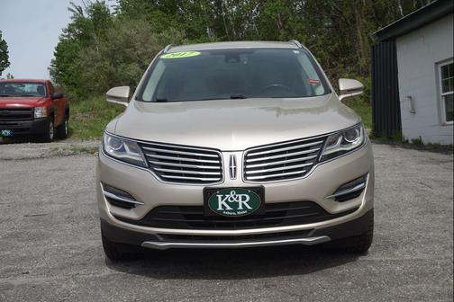 Tan 2017 Lincoln MKC Reserve