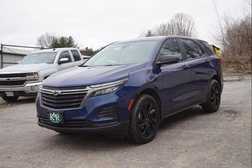 Blue Glow Metallic 2023 Chevrolet Equinox LS