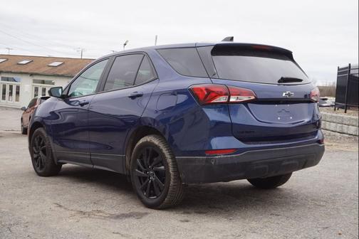 Blue Glow Metallic 2023 Chevrolet Equinox LS
