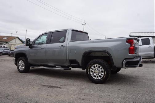 Sterling Gray Metallic 2024 Chevrolet Silverado 2500 LT