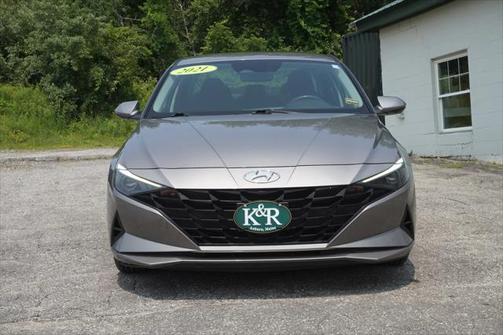 2021 Hyundai ELANTRA SEL