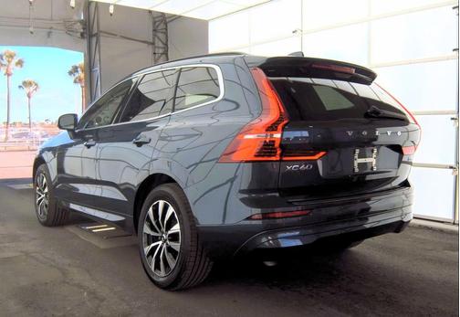 2023 Volvo XC60 B5 Core
