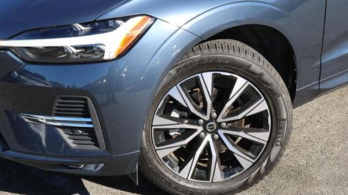 2023 Volvo XC60 B5 Core