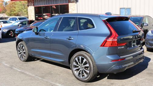 2023 Volvo XC60 B5 Core
