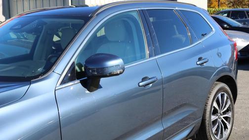 2023 Volvo XC60 B5 Core