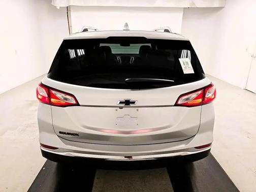 Silver Ice Metallic 2021 Chevrolet Equinox Premier w/1LZ