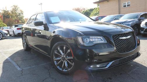 2019 Chrysler 300 S