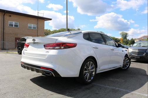2016 Kia Optima SXL Turbo