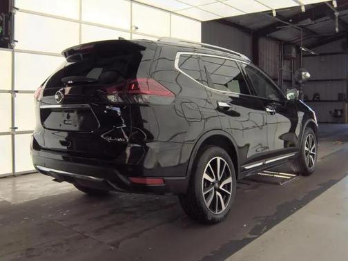 2020 Nissan Rogue SL