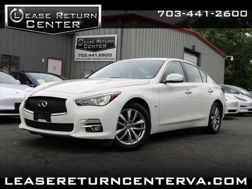 2017 INFINITI Q50 Base