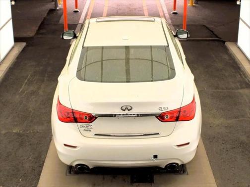 2017 INFINITI Q50 Base