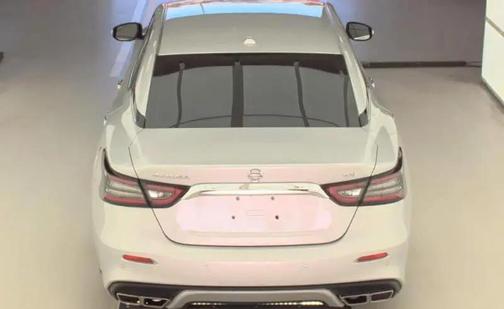 2022 Nissan Maxima SV Xtronic CVT