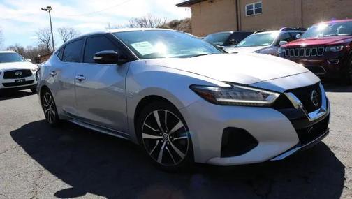 2022 Nissan Maxima SV Xtronic CVT