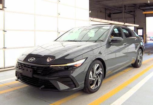 2025 Hyundai ELANTRA Sport