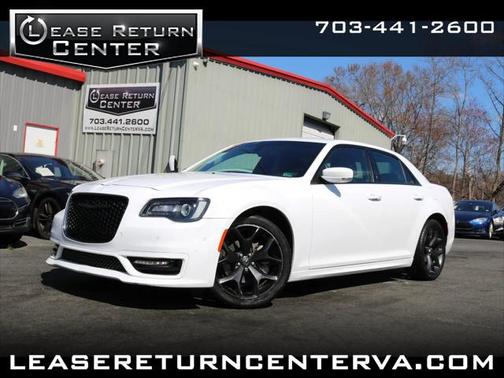 2021 Chrysler 300 Touring