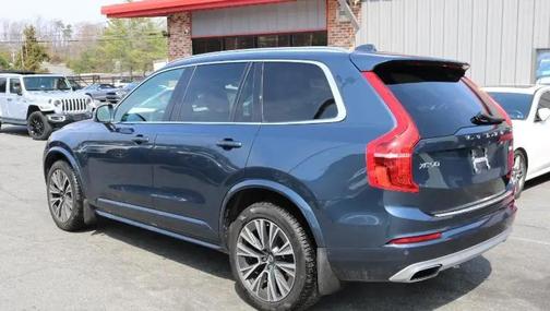 2021 Volvo XC90 T5 Momentum