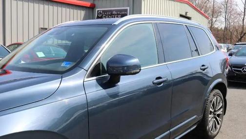 2021 Volvo XC90 T5 Momentum