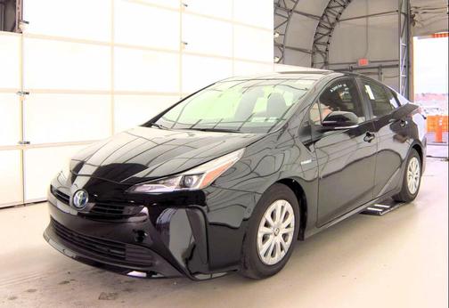 2022 Toyota Prius L