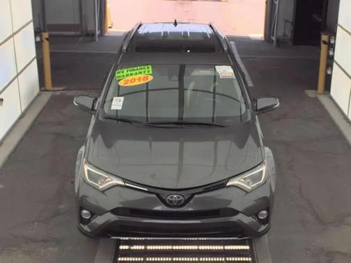 Magnetic Gray Metallic 2018 Toyota RAV4 XLE