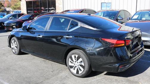 2020 Nissan Altima S FWD