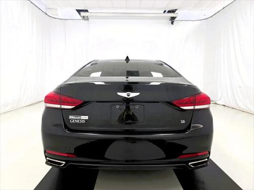 2016 Hyundai Genesis 3.8