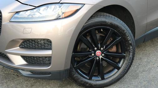 2017 Jaguar F-PACE 35t Prestige