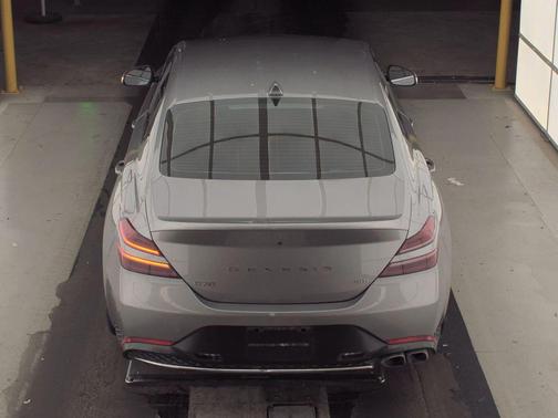 2023 Genesis G70 2.0T AWD
