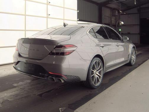 2023 Genesis G70 2.0T AWD
