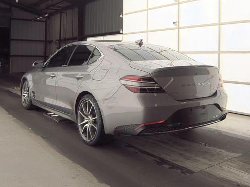 2023 Genesis G70 2.0T AWD