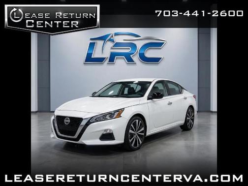 2021 Nissan Altima SR FWD