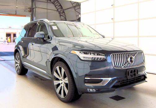 2022 Volvo XC90 T6 Inscription