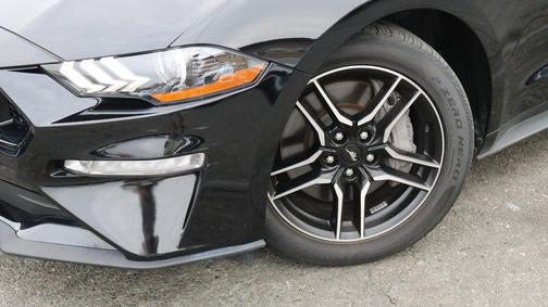 2023 Ford Mustang GT Premium