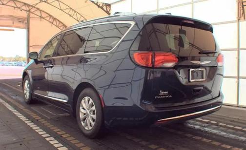 Jazz Blue Pearlcoat 2018 Chrysler Pacifica Touring-L