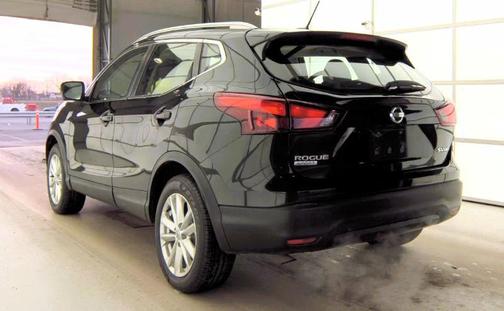 2017 Nissan Rogue Sport SV