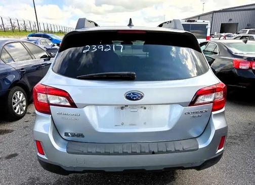 Blue 2017 Subaru Outback 3.6R Limited