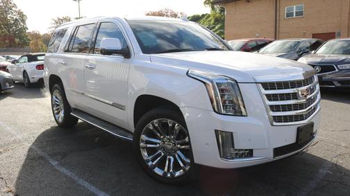 2020 Cadillac Escalade Luxury