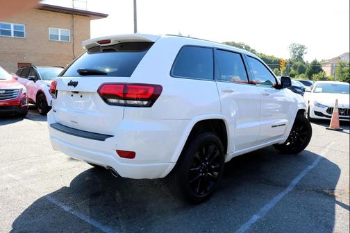 2019 Jeep Grand Cherokee Altitude