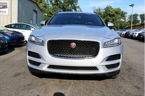 2017 Jaguar F-PACE 35t Prestige