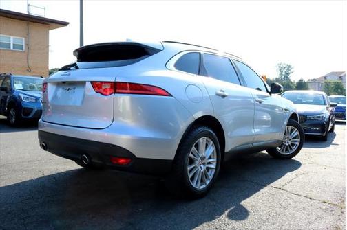 2017 Jaguar F-PACE 35t Prestige
