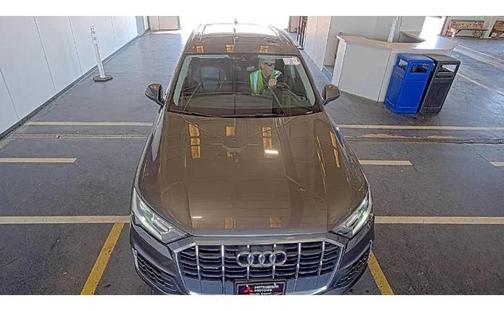 Samurai Gray Metallic 2021 Audi Q7 45 Premium