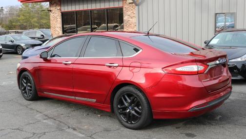 2015 Ford Fusion SE