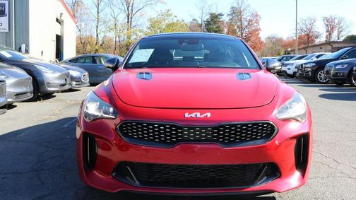 2019 Kia Stinger GT2